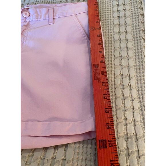 Levi’s Womens Shorts Size 30 Waist ? size 12 Pink Casual Sporty Cuffed Vacation - Picture 6 of 7